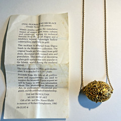 Metropolitan Museum Of Art Oval Gold Filigree Bead Necklace 24”