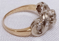 14k White & Yellow Gold Floral Diamond – Size 5.25 – 3.0g