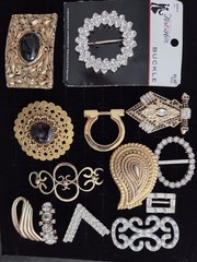Lot Of Vintage Buckles Gold & Silver Tone Rhinestone & Cabs