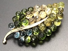 Lauren Conrad Leaf Brooch Pin Multi Color Glass Beads Gold Tone. #1488