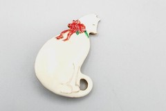 Enamel Vero White cat gold tone brooch pin 2 “