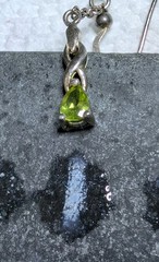 2 Pair – Vtg Sterling Silver Green Glass & 1 FW Pearl Hook Dangle 925 Earrings