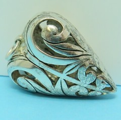 Long on Love! Elongated Scrollwork Heart 925 Sterling Silver Pendant 1-1/4″ 8.3g