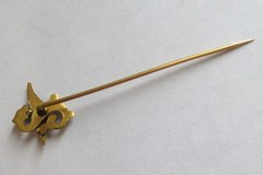 ANTIQUE VICTORIAN MYTHICAL DRAGON SEED PEARL STICK PIN GOLD GILT BRASS