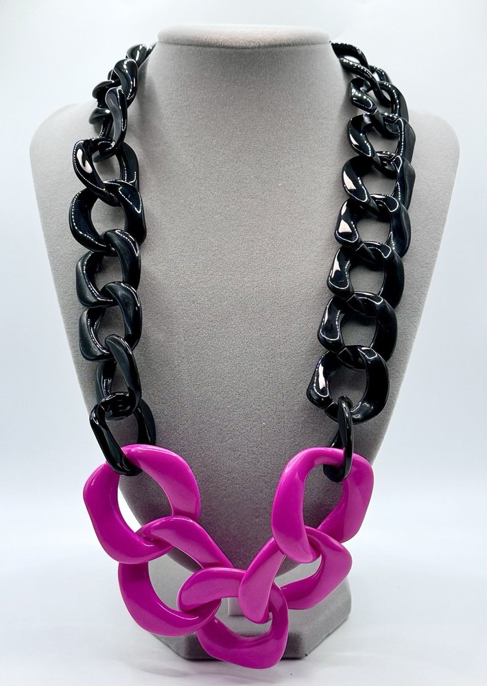 Vintage Lucite Acrylic Statement Necklace Chunky Pink Black Retro Y2K 26-28”