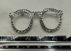 Silver Tone Eye Glasses Loads Of Sparkling Clear Rhinestones Brooch Pin