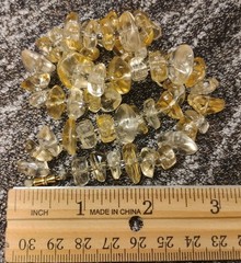 Vtg Baroque Translucent Clear/Yellow “Blobby” ACRYLIC Beaded 15″ Necklace!