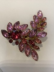 Vintage Large Two Tone Pink Marquise and Round Rhinestone Gold Tone Brooch Pin