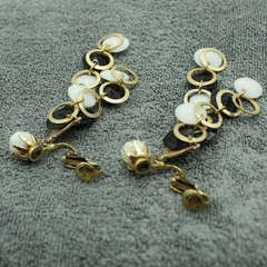 Vintage Dangle Earrings Womens Black White Gold Retro Mod Beaded Drop Hong Kong