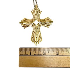 Vtg Trifari Brutalist Modernist Gold Tone Cross Pendant Necklace 1955–1969