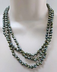 Vtg 56″ Hand Knotted Faceted Glass Bead Necklace Peacock Blue Green Iridescent