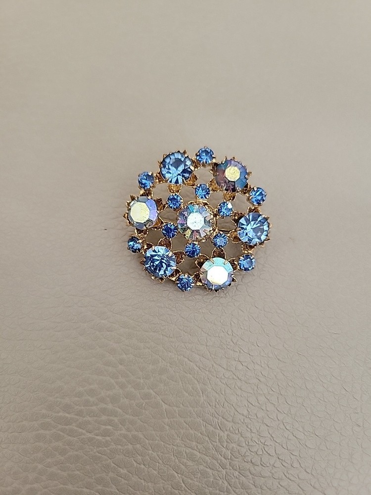 Vntg Domed Round Blue Rhinestones & Aurora Borealis Crystals Golden Brooch