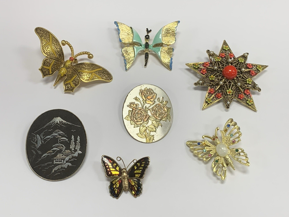 Vintage Brooch Pin Pendant Mixed Lot Some Marked Reed & Barton Spain Japan Art