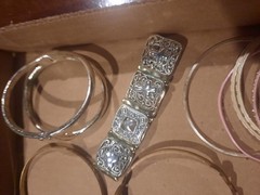 Vintage to Modern Bracelet Lot Wearable Resell Lot of 17 Pieces