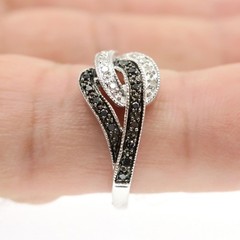 14k Solid White Gold Black and White Natural Diamond Love Knot Ring Size 7