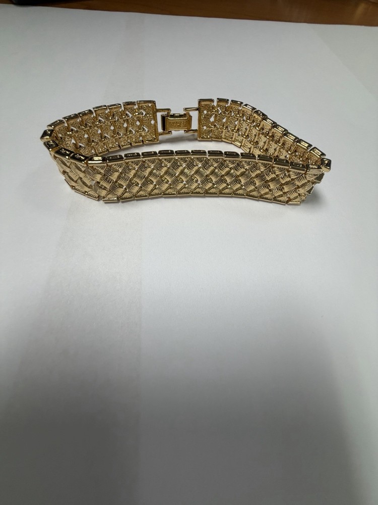 PRISTINE VINTAGE 1990s/2000s NAPIER Gold Flexible Link Bracelet NOS Original Tag