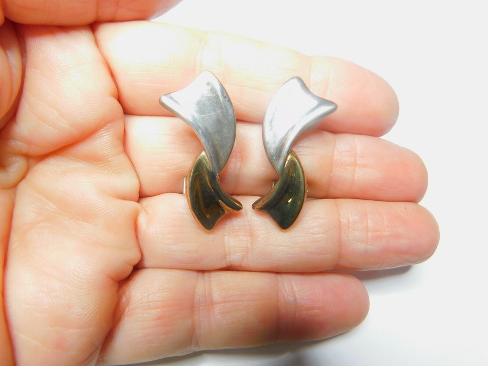 Mixed Metals Ribbon Clip On Earrings Vintage