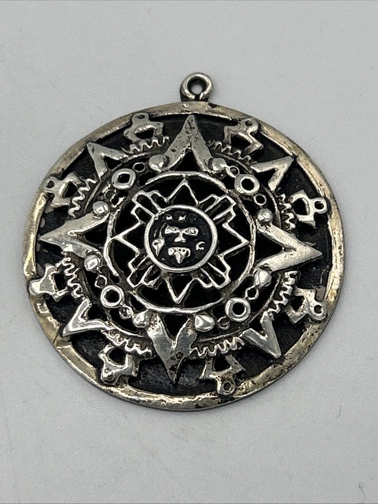 Vtg LZ Cuad JAL Sterling Sterling 925 Aztec Calendar Dome Pendant 1.75″ no bail