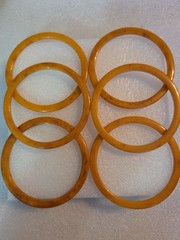 6 Vintage Bakelite Bangle Bracelets. Marbled Butterscotch Swirl Color. Tested
