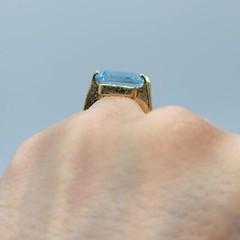 Vtg Sz 5 Ring Lg Aqua Blue Cubic Zirconia 18KGE Gold Electroplated Jewelry StyL2