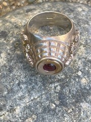 Antique signet silver PV 835 French Poison finger ring/red cabochon center