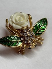 Joan Rivers Limited Edition White Gardenia Bee Brooch Rhinestone Enamel Pin