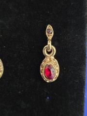 Vintage Gold Tone Oval Red Crystal Drop Dangle Earrings Jewelry