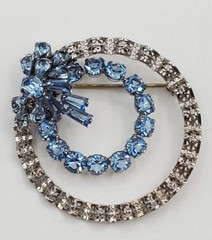 Am Lee 925 Sterling Silver Brooch 1.5in Blue Bow Crystal Open Circle 3D Estate