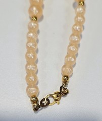 Vintage Monet Moonglow Necklace graduated beads Peach color