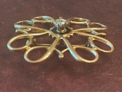 Vintage AVON 10K Yellow Gold Diamond & Onyx Award Pin/ Brooch w/Box & Booklet