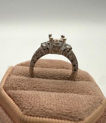 18 Karat White Gold 0.66ctw Diamond Tacori Mounting Ring