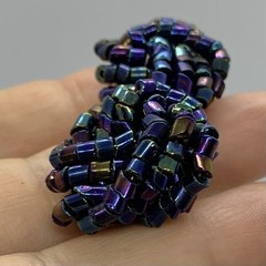 Vtg Iridescent Peacock Purple Blue Bugle Glass Knotted Bead Huggie Earrings Post
