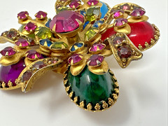 Vtg Selro Selini Dimensional Brooch Fruit Salad Flower Amazing Color Crystals