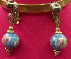 CLOISONNE GORGEOUS GENUINE ENAMEL FLOWER ROUND clip on EARRINGS