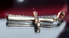 14k multi tone gold pendant 1.35″ diamond cut cross charm vintage 0.70gr N3392