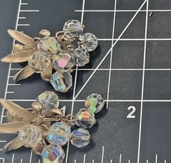 Vintage Gold-Tone Leaf Earrings Aurora Borealis Crystal Grape Cluster