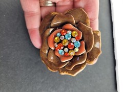 Rhinestone Enamel Metal Flower Brooch for Blazer Jacket Heavy