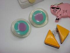 5 PAIR VINTAGE 1970-80’S PIERCED EARRINGS!