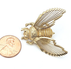 Monet Gold Tone Bee Brooch Pin Large Openwork Wings 40mm Vintage