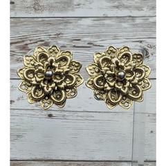 Vintage Clip On Earrings – 1.25″ Stunning Antique Gold Tone Statement Earrings