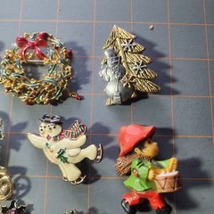 Vintage Christmas Holiday Pin Brooch Lot Enamel Rhinestone Snowman Tree…