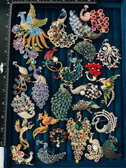 Lot of 25 Peacock Brooches Rhinestone Enamel Crystal Bird Pins Jewelry