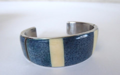 Vtg Estate Jewelry Artisan Metal Cuff Bracelet Coral Denim Blue & White Inlay