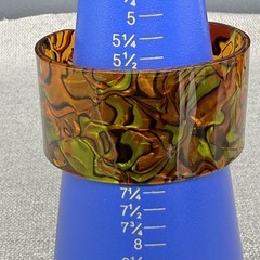 Lucite Cuff Bracelet Rust Green Brown Swirl Mid Mod Size 6.25