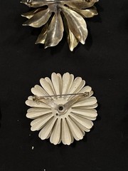 Vintage Enamel Flower Brooch Pin Lot 9pc 1960s 1970s Retro Mod Daisy Floral