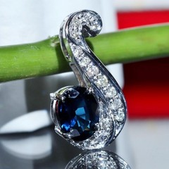 18k white gold 2.69ct natural, treated sapphire natural diamond earrings 5.78gr