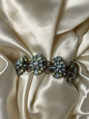 Vintage Pastel Blue & Green Rhinestone Floral Wire Bracelet – Silver Tone