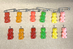 Vintage Sugar Rush Original Gummy Bear Jewelry Plastic Charms Saftey Pin 200+