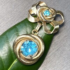 Vintage Retro Paraiba Blue Glass Cut Crystal Love Knot Dangle Pendant Brooch