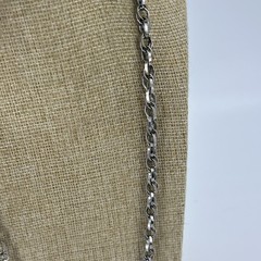 Vintage Interlocking Chain Link Helix Silver Tone Necklace 24 Inch